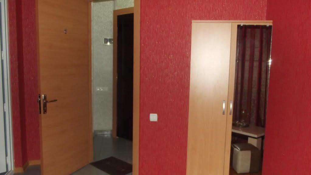Visit Hotel Tbilisi ภายนอก รูปภาพ