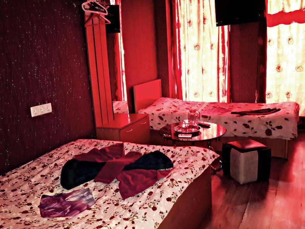 Visit Hotel Tbilisi ภายนอก รูปภาพ
