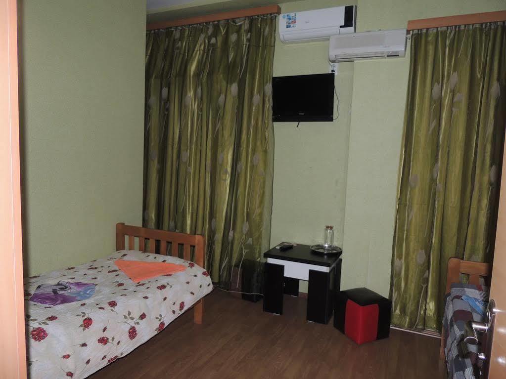 Visit Hotel Tbilisi ภายนอก รูปภาพ