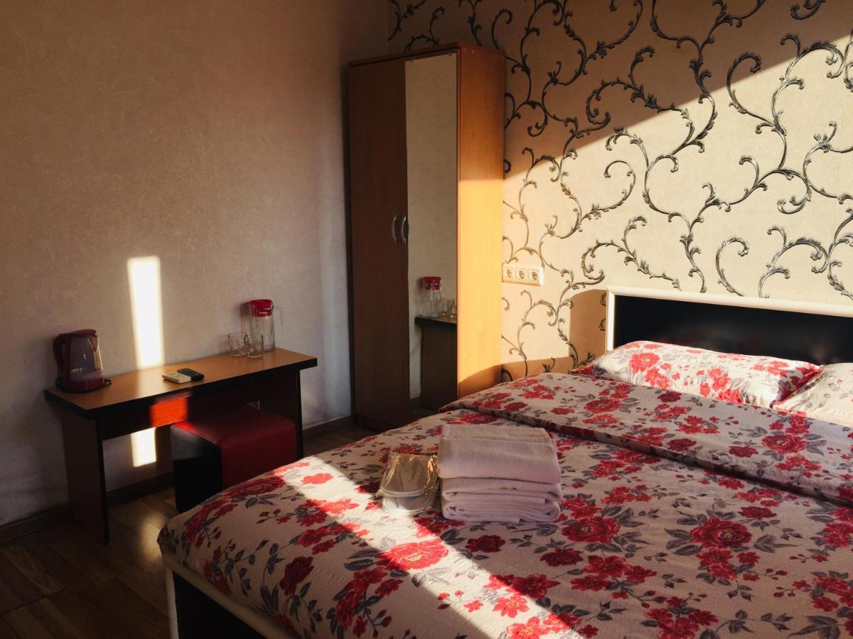 Visit Hotel Tbilisi ภายนอก รูปภาพ